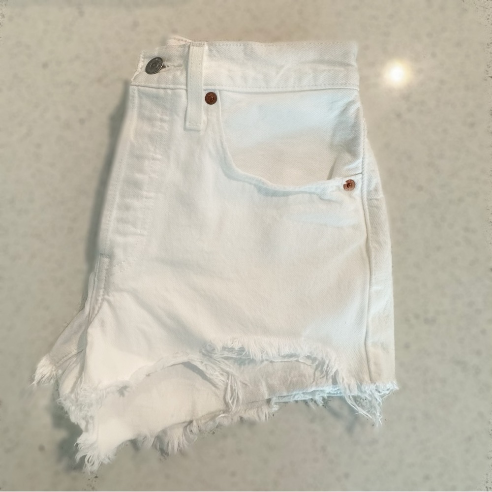 Levi’s 501 white Denim shorts